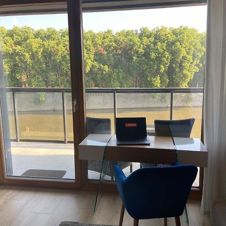 Apartament Studio Z Widokiem Na Odre Bulwary Ksiazece Wrocław Kültér fotó